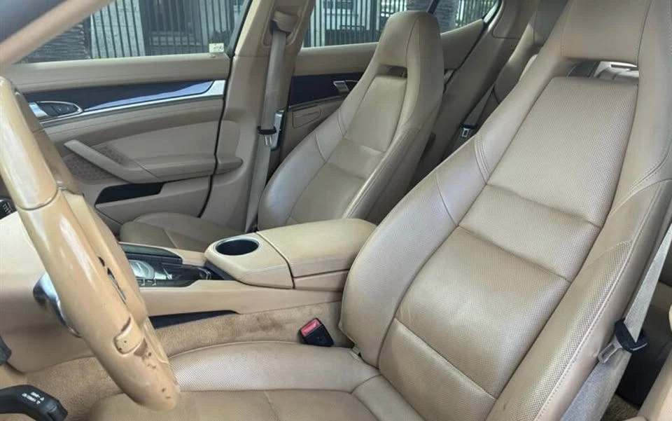 2015 Porsche 970 Panamera - Image 12 of 15