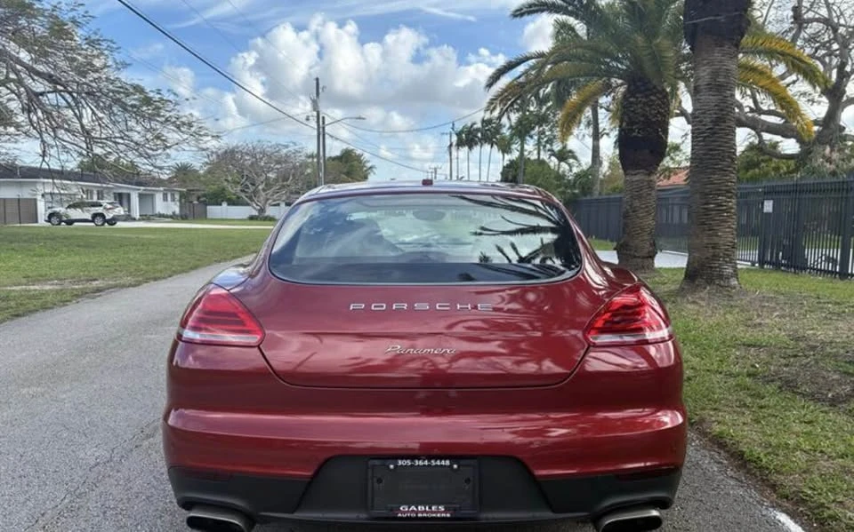 2015 Porsche 970 Panamera - Image 5 of 15