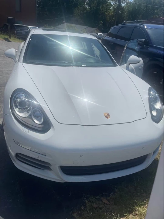 2015 Porsche 970 Panamera - Image 2 of 12
