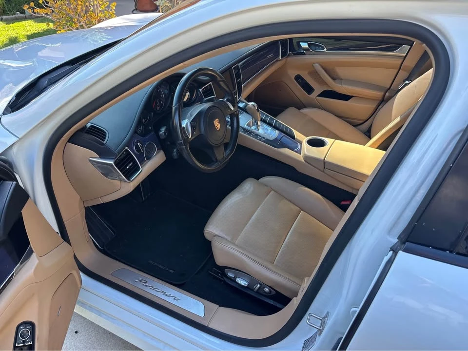 2015 Porsche 970 Panamera - Image 4 of 6