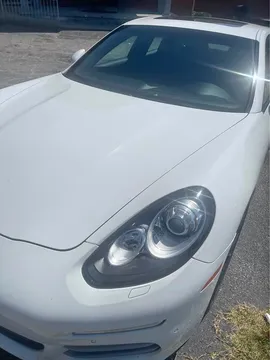 2015 Porsche Panamera 4 Sedan 4D