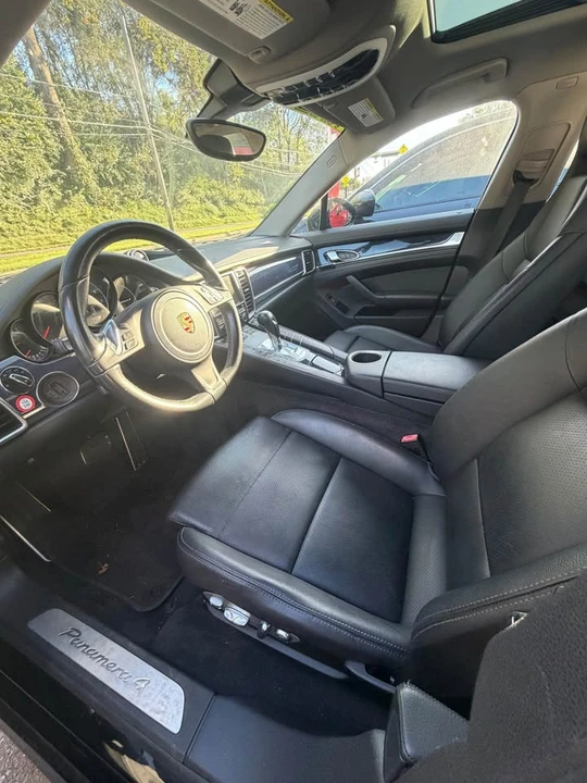 2015 Porsche 970 Panamera - Image 7 of 9