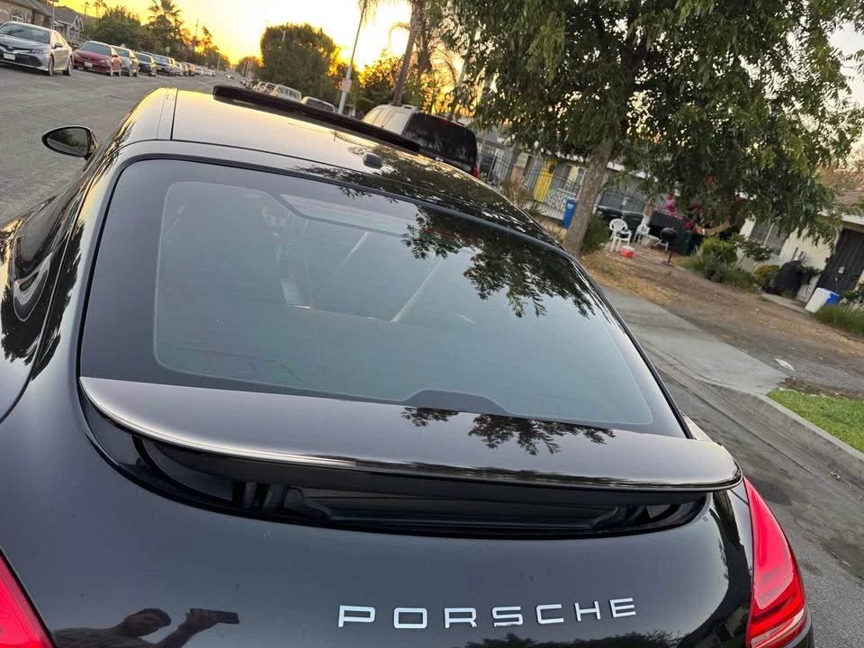 2015 Porsche Panamera - Image 9 of 18