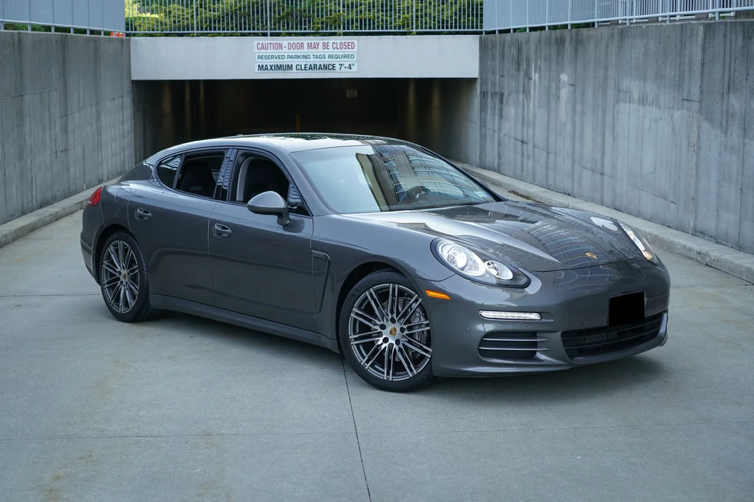 2015 Porsche 970 Panamera - Image 6 of 6