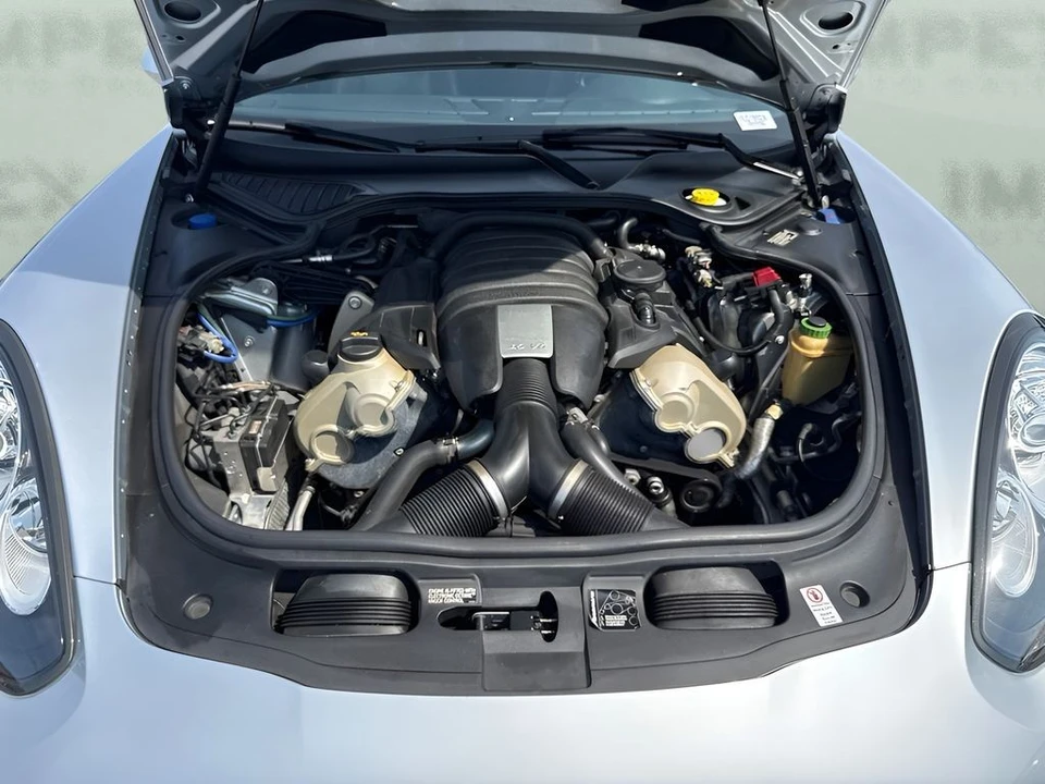 2015 Porsche 970 Panamera - Image 23 of 27