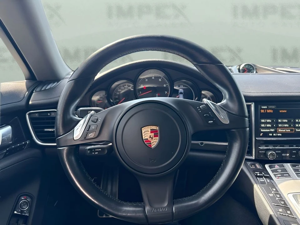 2015 Porsche 970 Panamera - Image 10 of 27