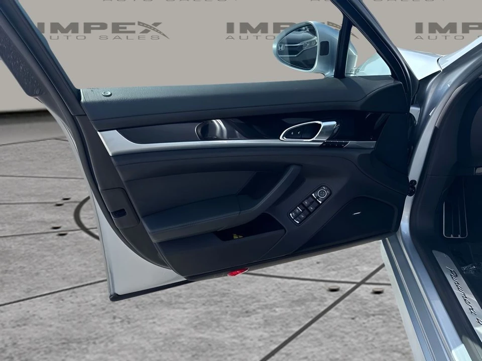 2015 Porsche 970 Panamera - Image 19 of 27