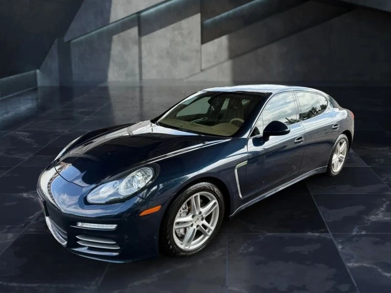 2015 Porsche 970 Panamera - Image 8 of 12