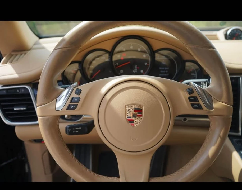2015 Porsche 970 Panamera - Image 13 of 20