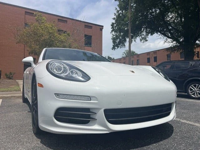 2015 Porsche 970 Panamera 4S - Image 3 of 20