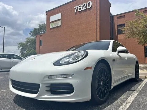 2015 Porsche Panamera 4S