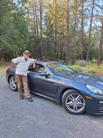 2015 Porsche 970 Panamera 4S - Image 2 of 8