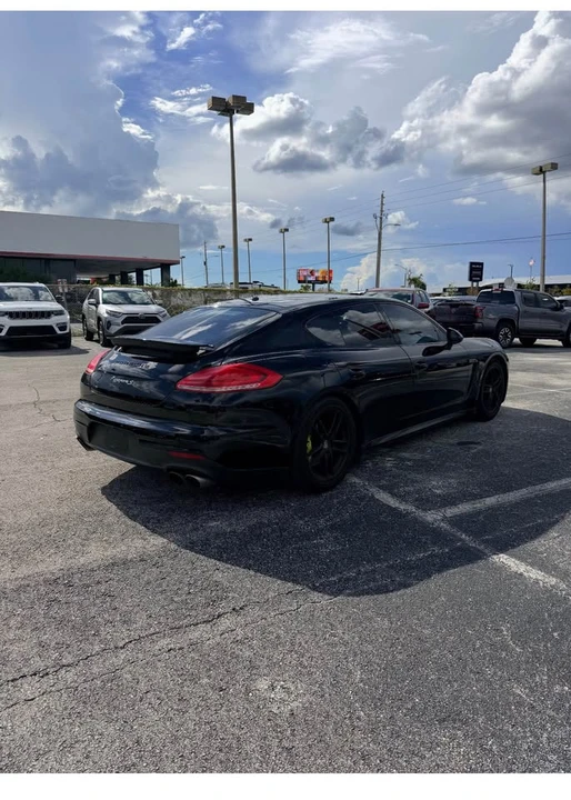 2015 Porsche 970 Panamera S - Image 3 of 10