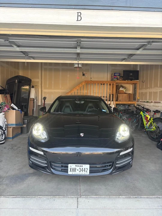 2015 Porsche 970 Panamera 4S - Image 7 of 10