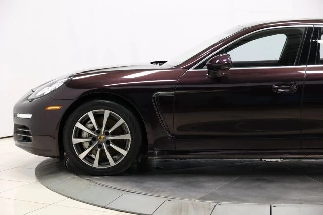 2015 Porsche 970 Panamera 4S - Image 7 of 12