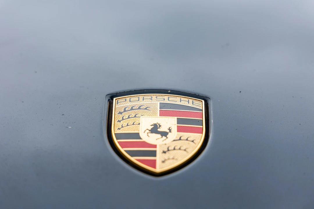 2015 Porsche 970 Panamera 4S - Image 16 of 31