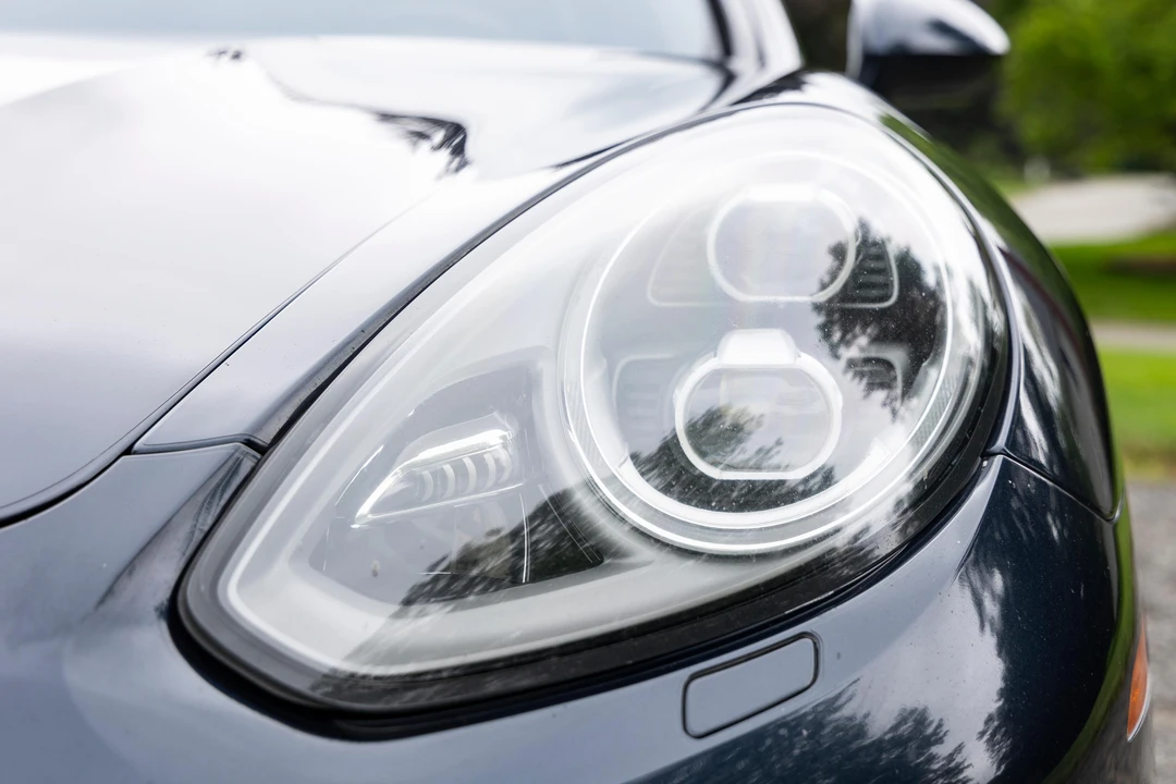 2015 Porsche 970 Panamera 4S - Image 21 of 31