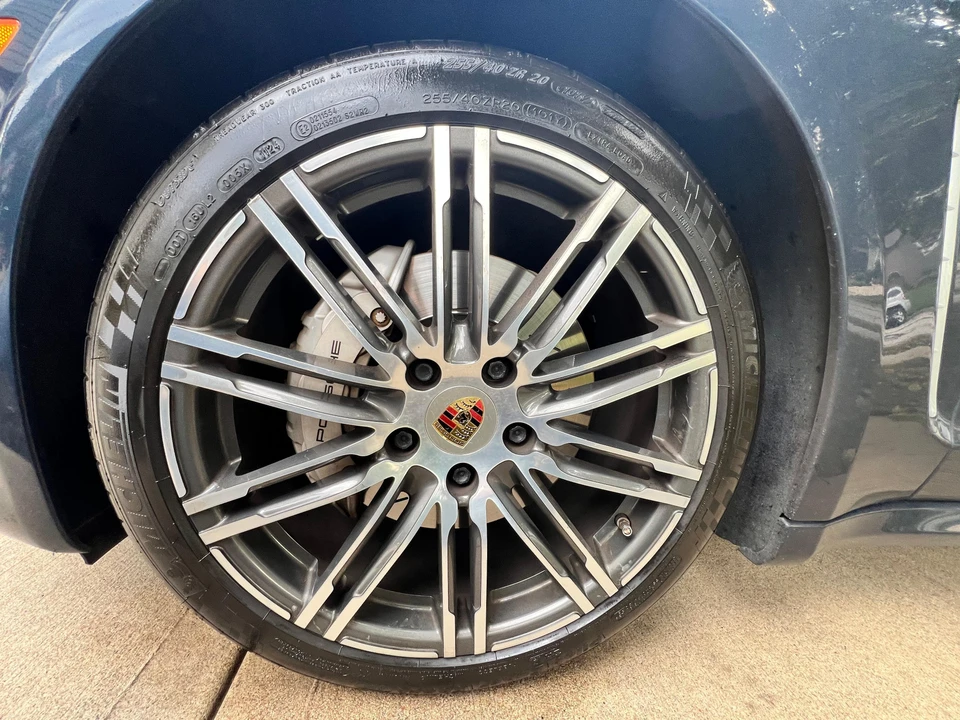 2015 Porsche 970 Panamera 4S - Image 22 of 31
