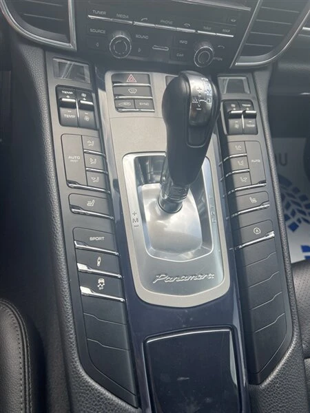 2015 Porsche 970 Panamera 4S - Image 10 of 11