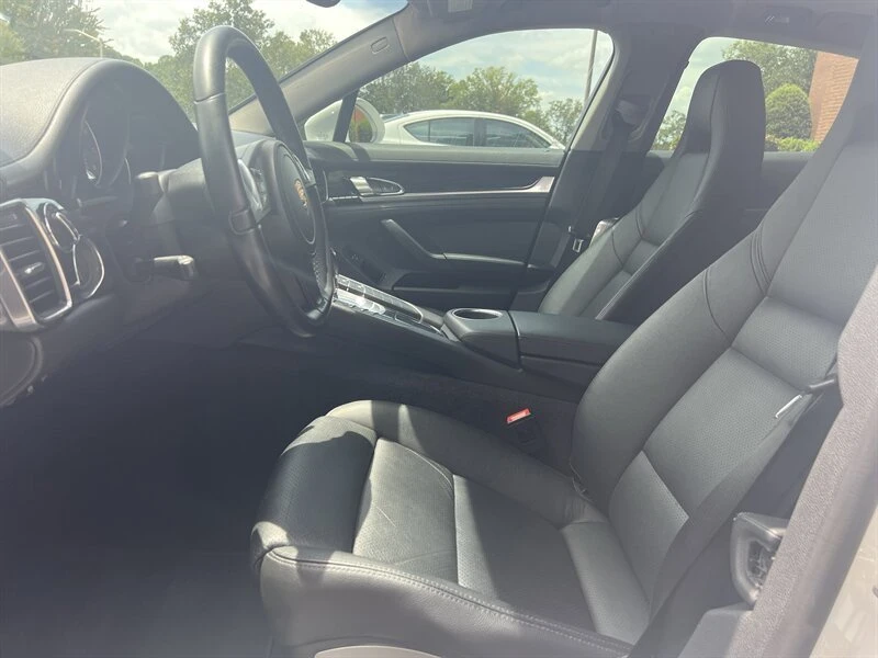 2015 Porsche 970 Panamera 4S - Image 7 of 11