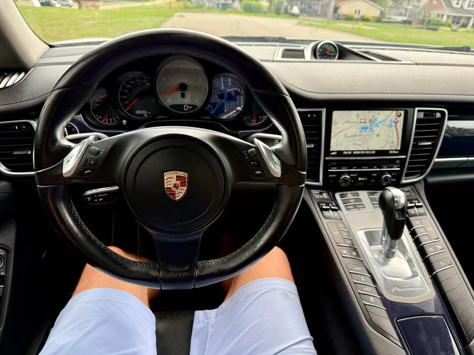 2015 Porsche 970 Panamera 4S - Image 17 of 20