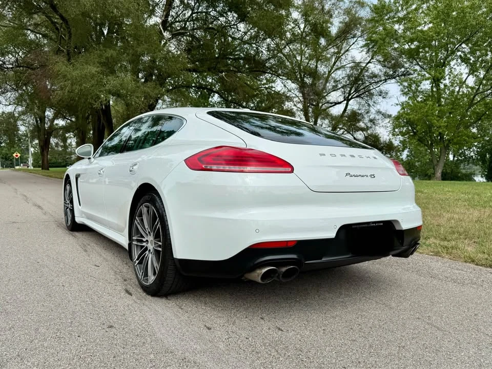 2015 Porsche 970 Panamera 4S - Image 11 of 20