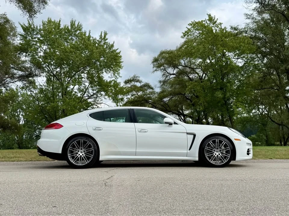 2015 Porsche 970 Panamera 4S - Image 7 of 20