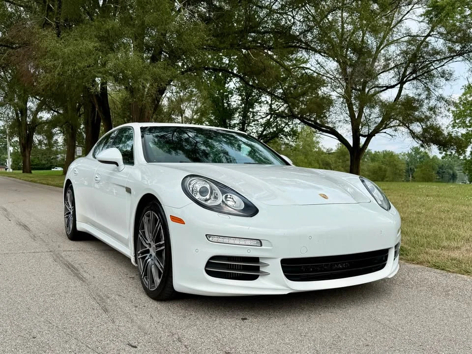 2015 Porsche 970 Panamera 4S - Image 3 of 20