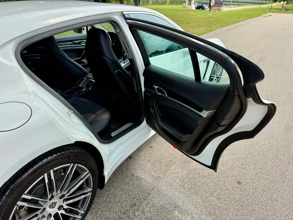 2015 Porsche 970 Panamera 4S - Image 13 of 20