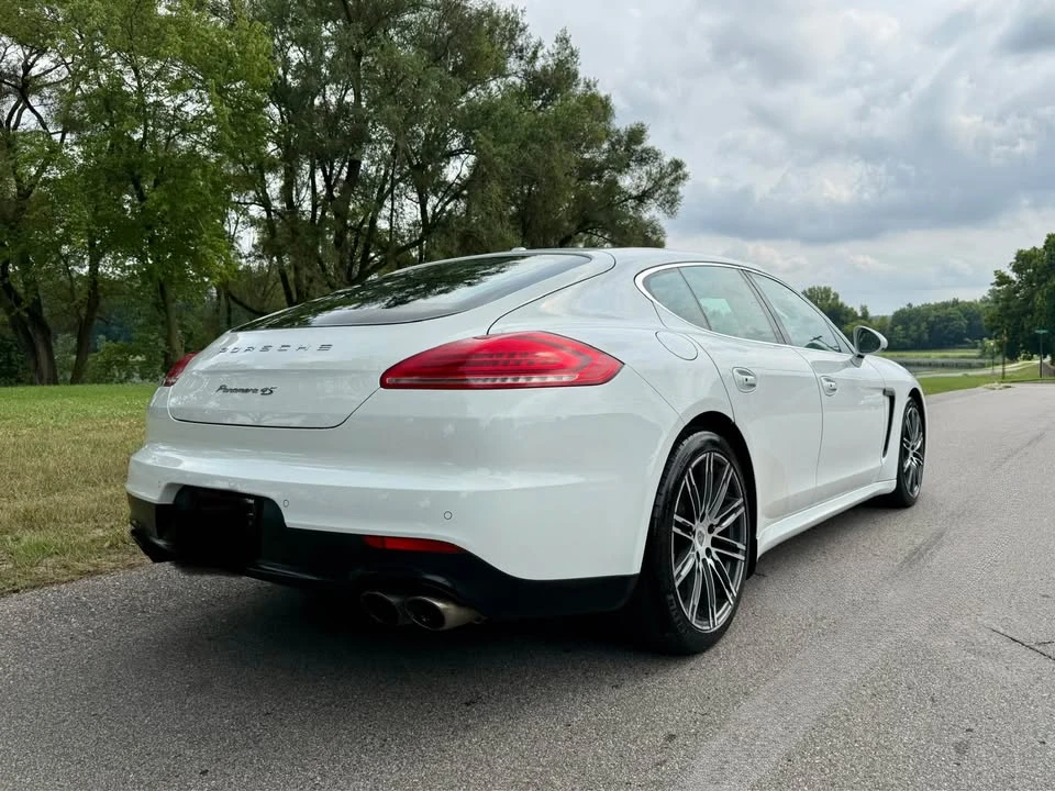 2015 Porsche 970 Panamera 4S - Image 10 of 20