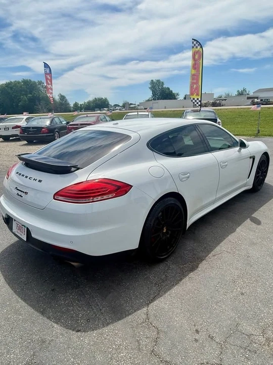2015 Porsche 970 Panamera 4S - Image 9 of 20