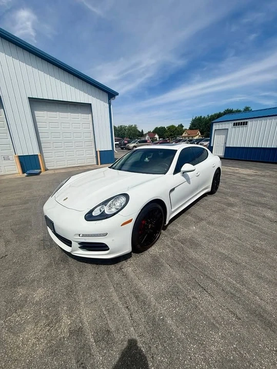 2015 Porsche 970 Panamera 4S - Image 2 of 20