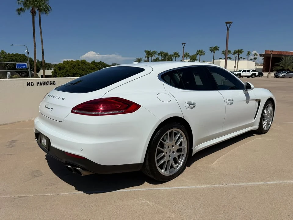 2015 Porsche 970 Panamera 4S - Image 7 of 17