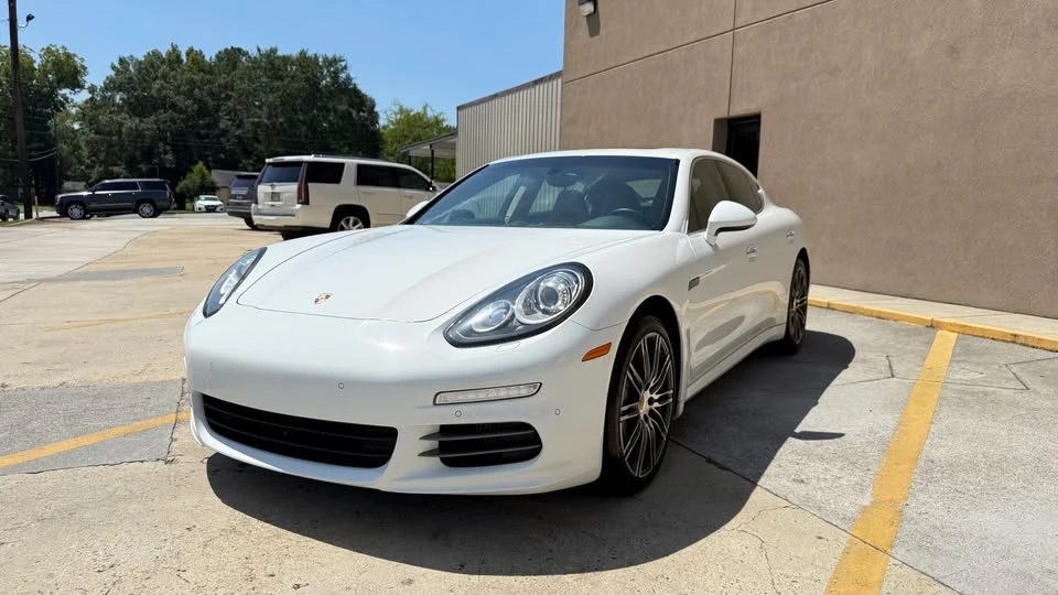2015 Porsche 970 Panamera 4S - Image 10 of 20