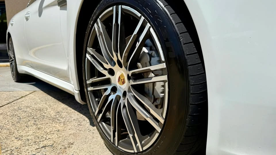 2015 Porsche 970 Panamera 4S - Image 3 of 20