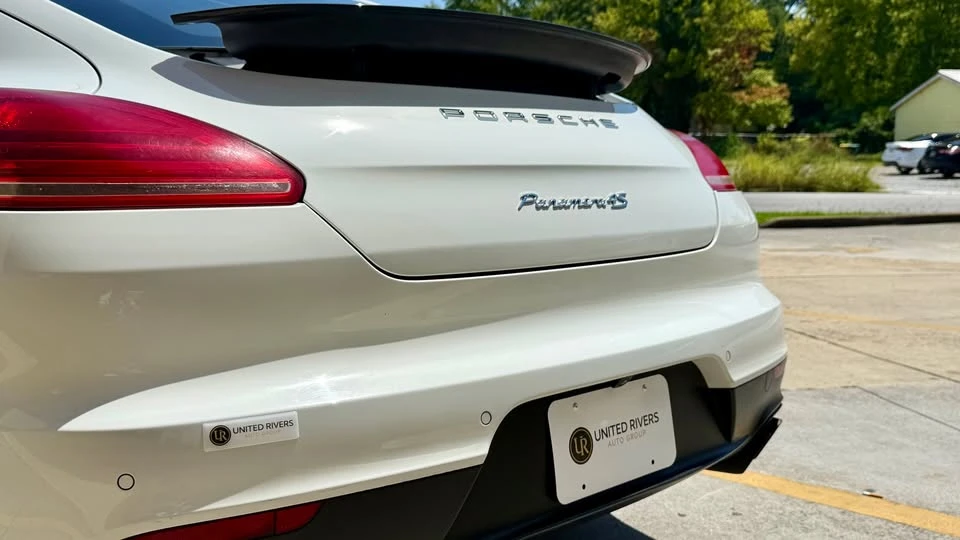 2015 Porsche 970 Panamera 4S - Image 2 of 20