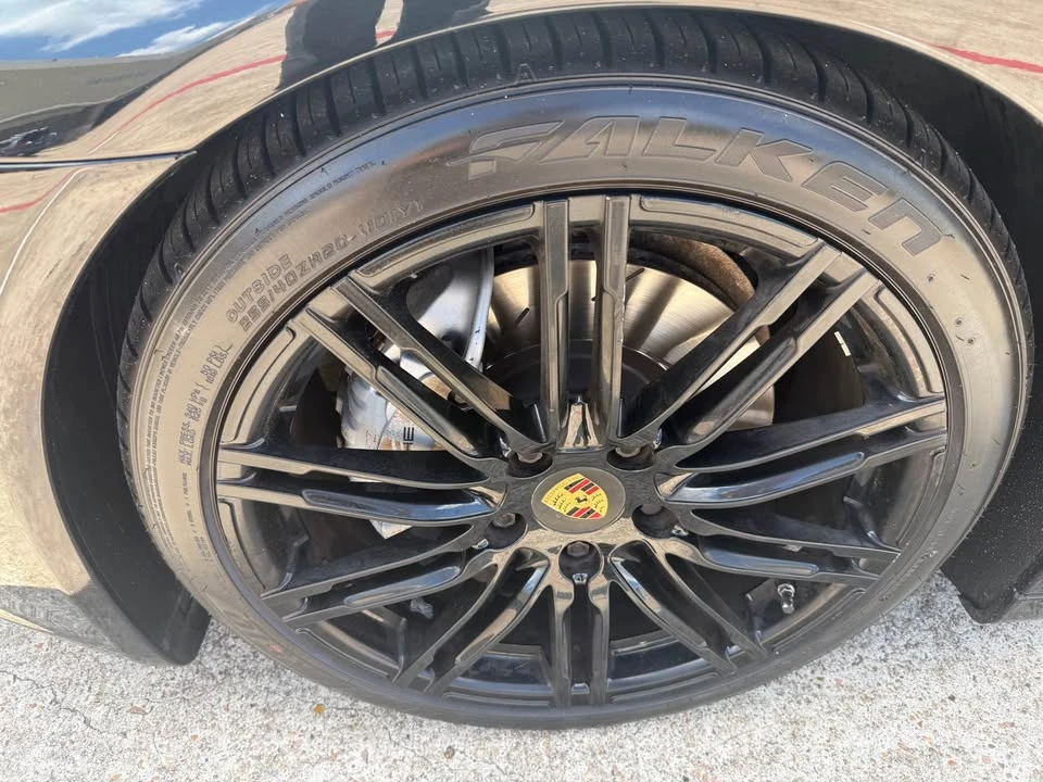2015 Porsche 970 Panamera 4S - Image 9 of 20