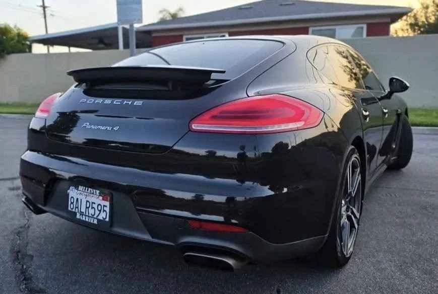 2015 Porsche 970 Panamera 4S - Image 4 of 11