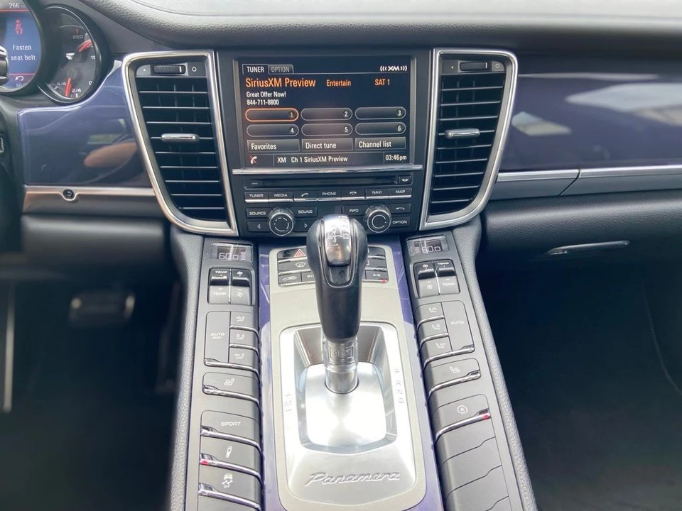 2015 Porsche 970 Panamera 4S - Image 27 of 31