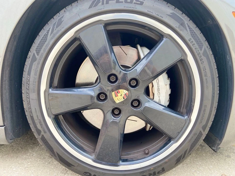 2015 Porsche 970 Panamera 4S - Image 11 of 31
