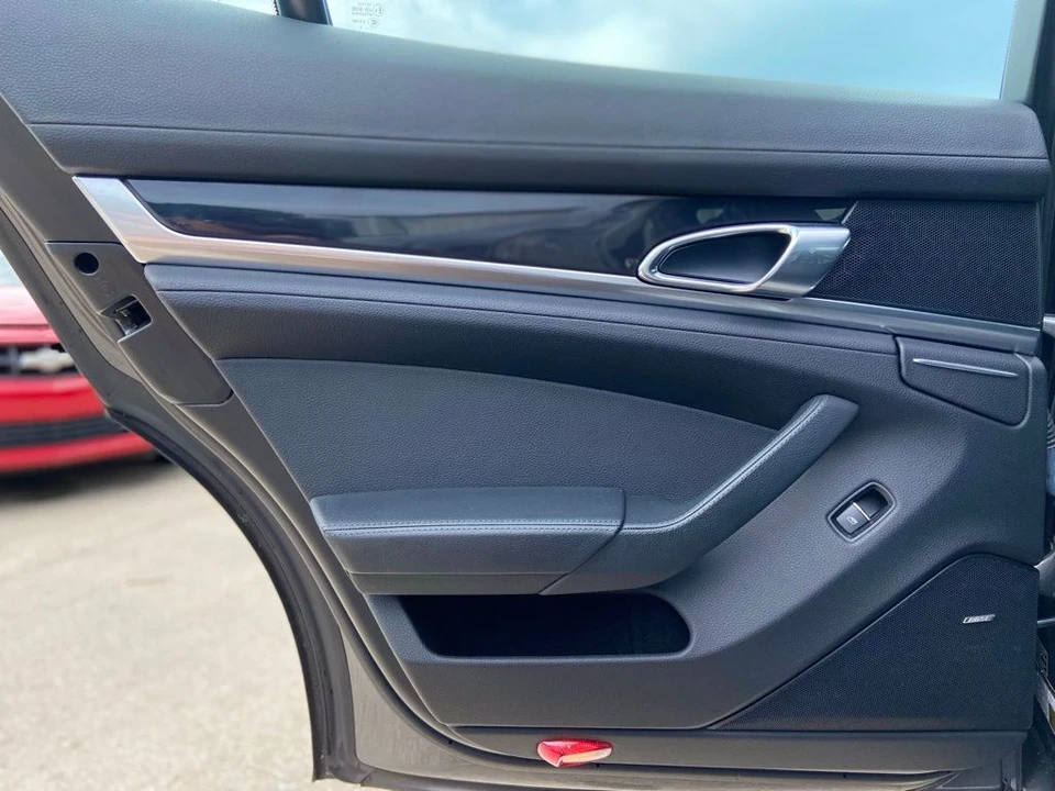 2015 Porsche 970 Panamera 4S - Image 18 of 31