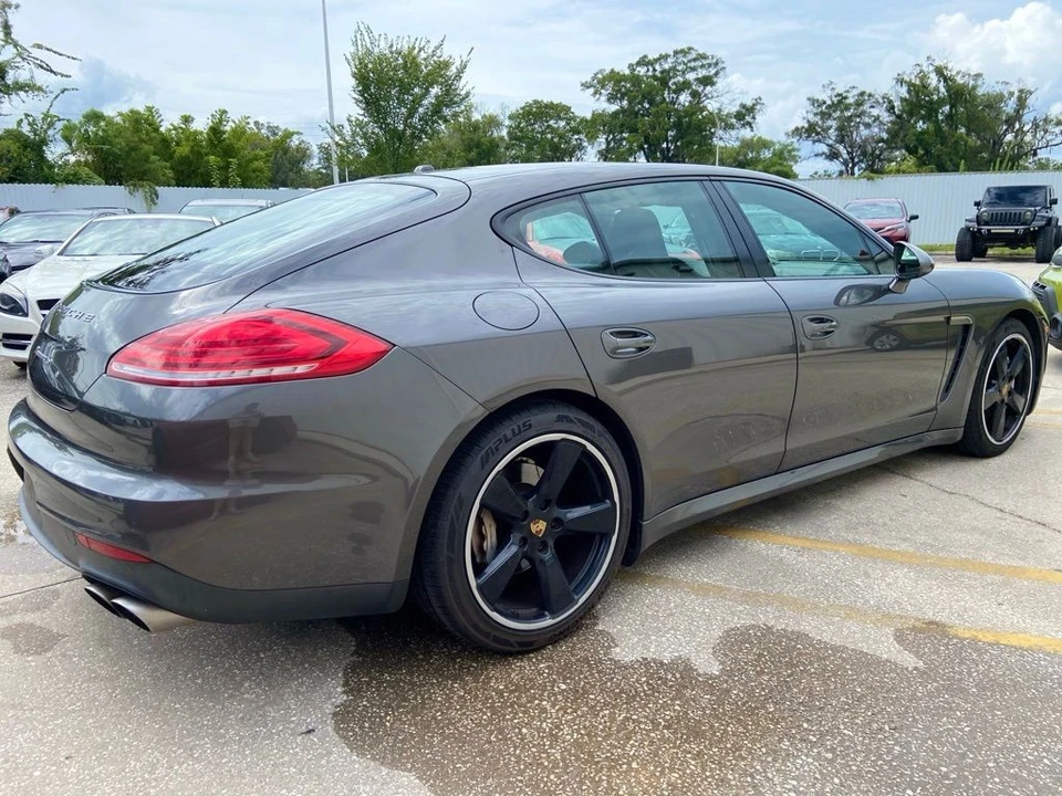 2015 Porsche 970 Panamera 4S - Image 5 of 31