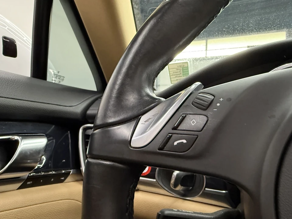 2015 Porsche 970 Panamera 4S - Image 17 of 21
