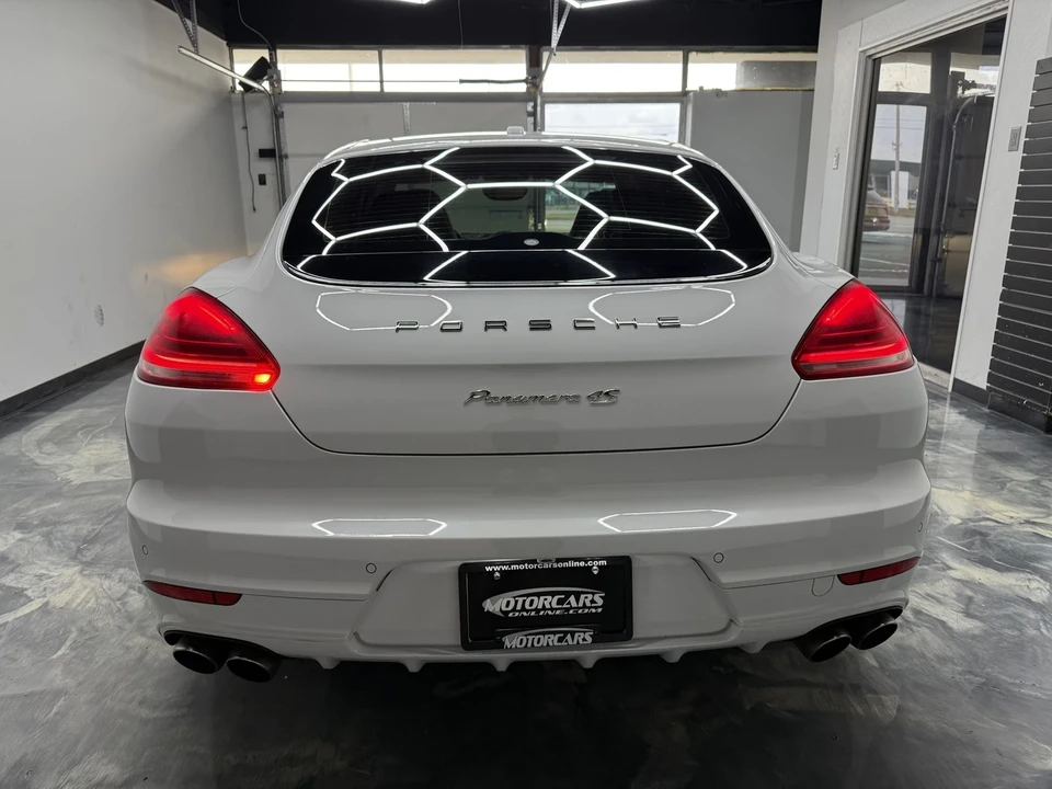 2015 Porsche 970 Panamera 4S - Image 5 of 21