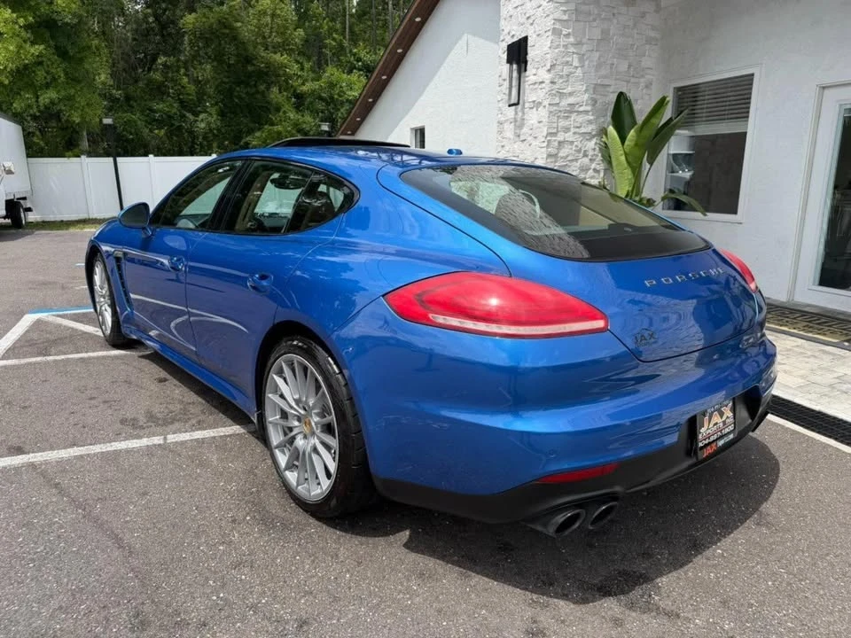 2015 Porsche 970 Panamera - Image 12 of 20
