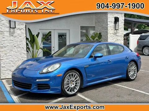 2015 Porsche Panamera 4dr HB 4