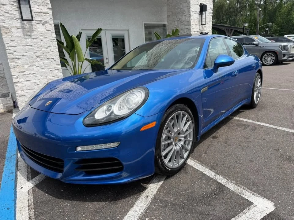 2015 Porsche 970 Panamera - Image 3 of 20