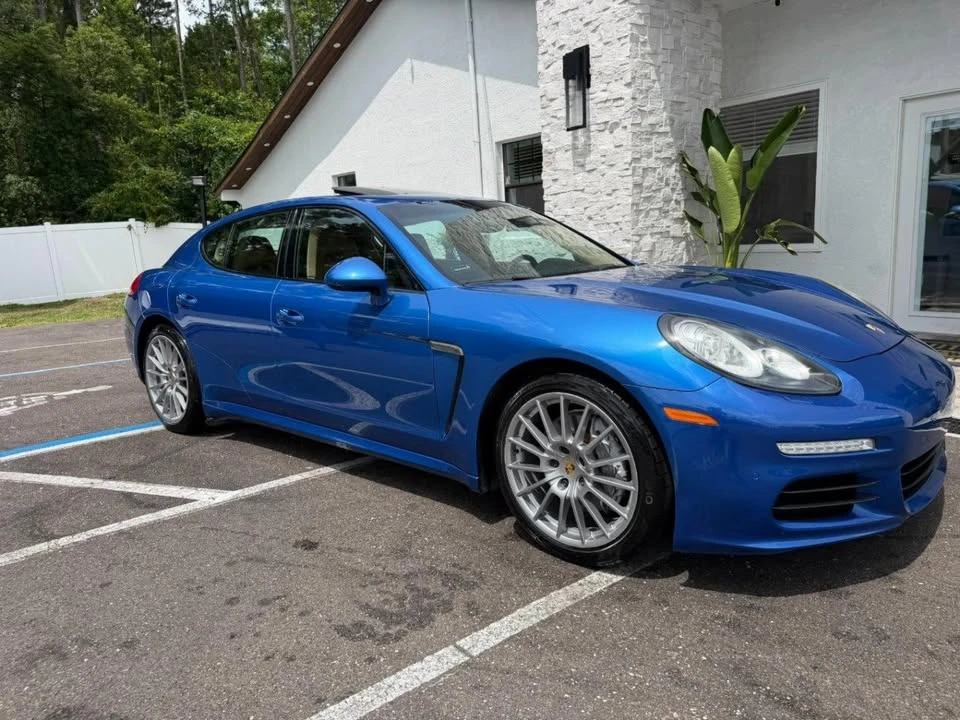 2015 Porsche 970 Panamera - Image 19 of 20
