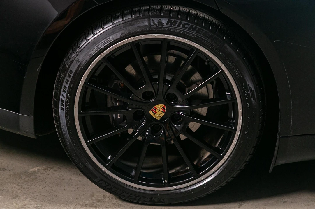 2015 Porsche 970 Panamera - Image 19 of 31