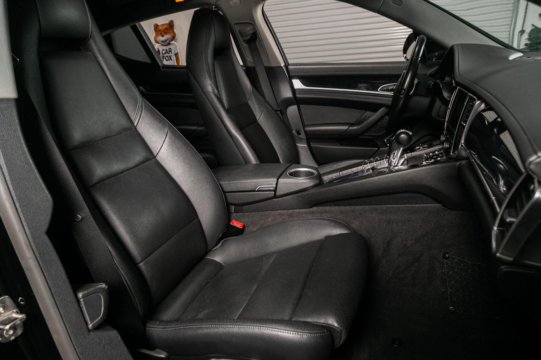 2015 Porsche 970 Panamera - Image 22 of 31
